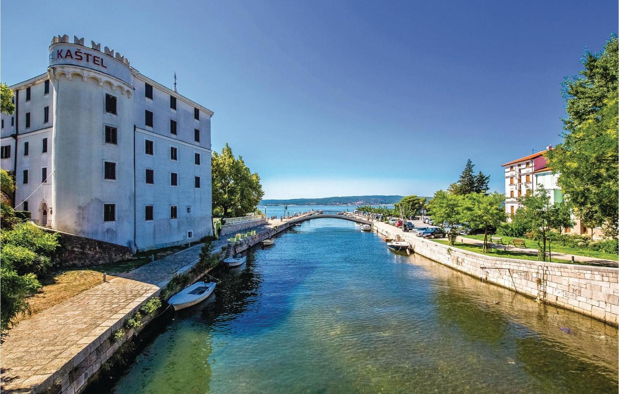 Nice Apartment In Crikvenica With House Sea View 外观 照片