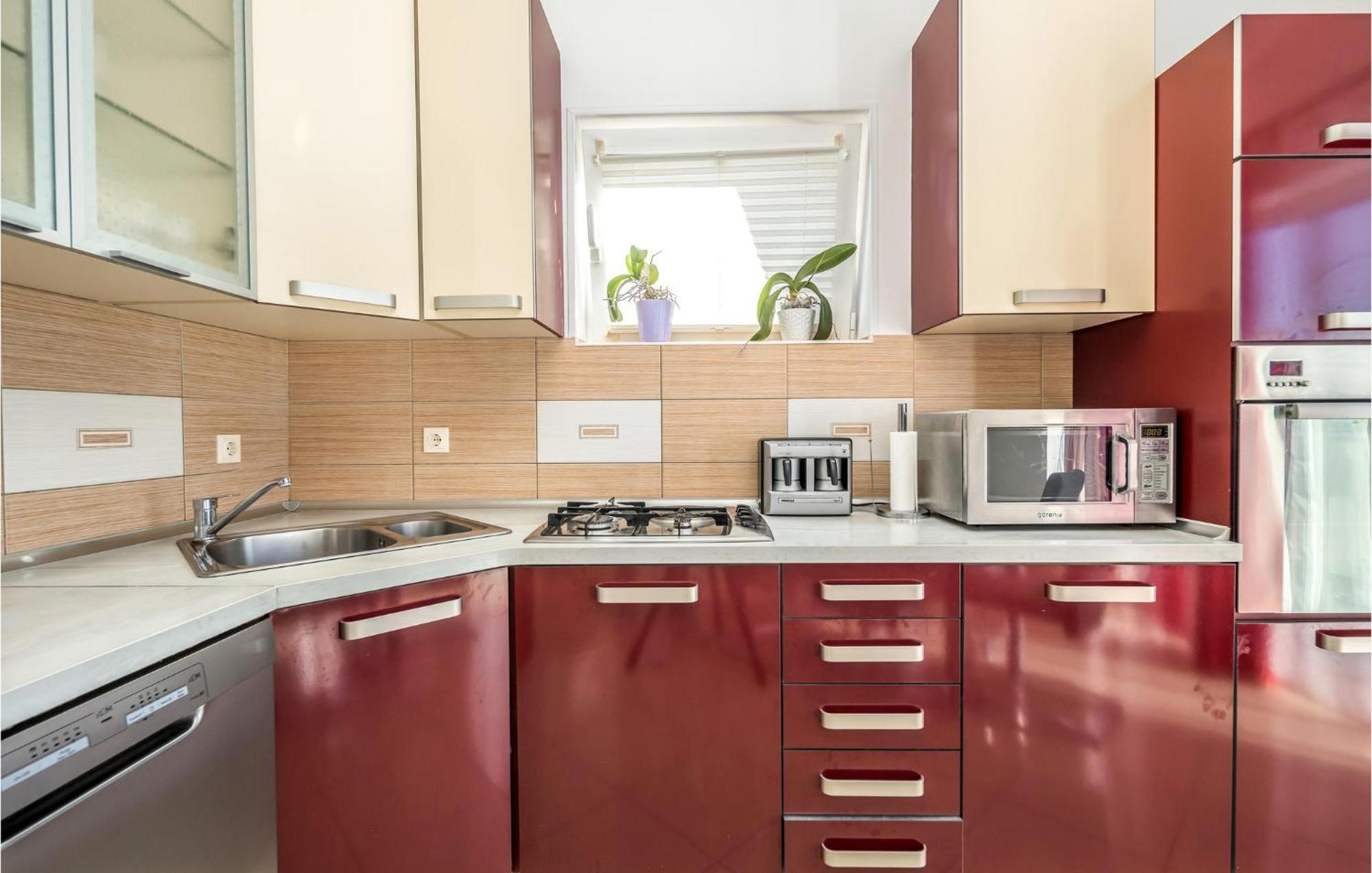 Nice Apartment In Crikvenica With House Sea View 外观 照片